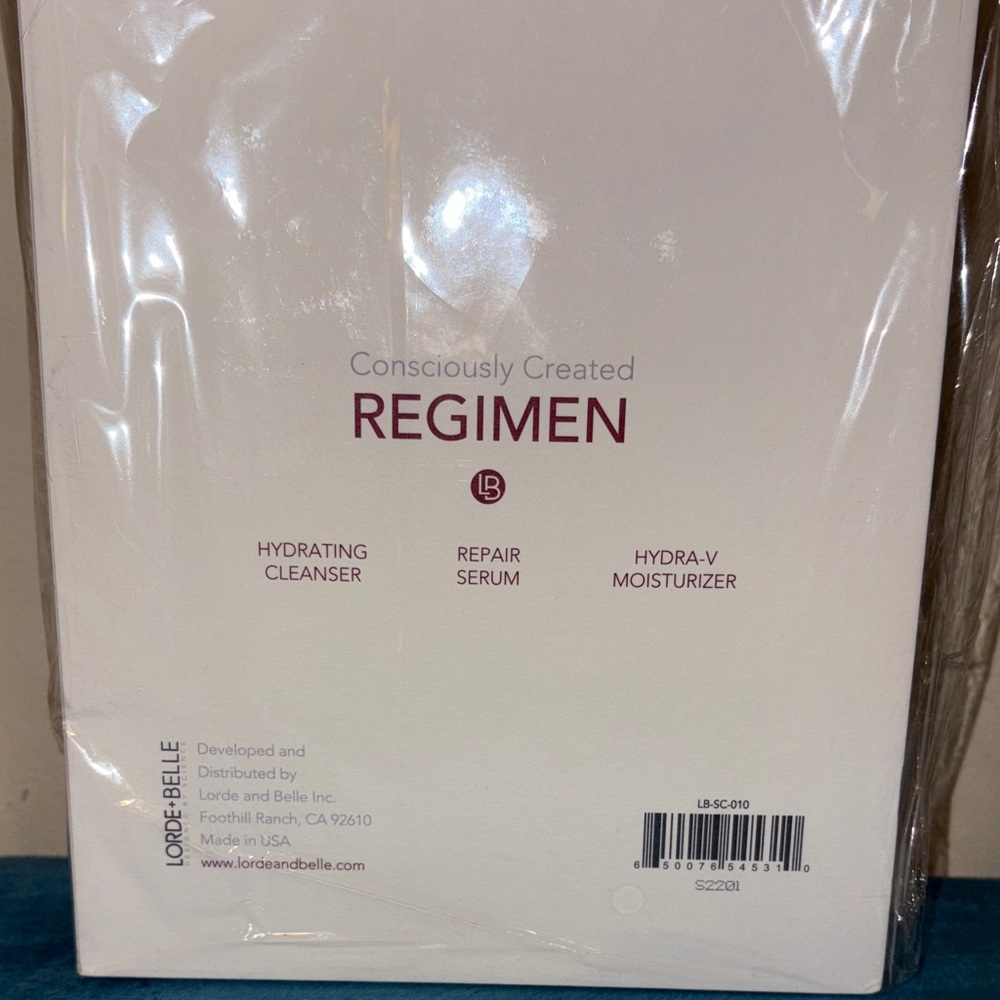 Lorde + Belle Skincare Regimen Set - White